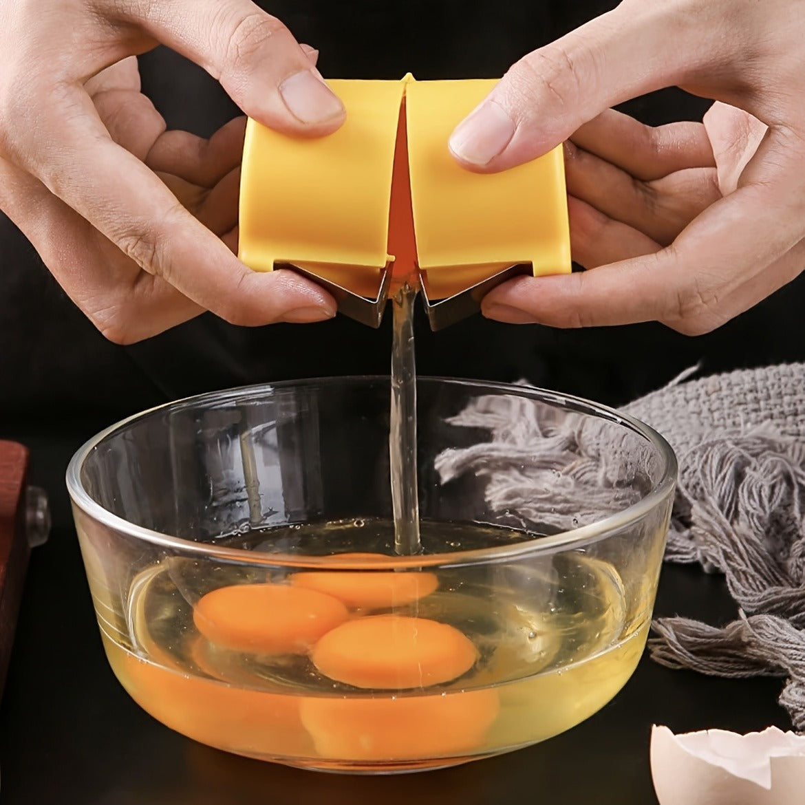 Easy to use stainless steel boiled egg shell remover ARISHBA Pakistan