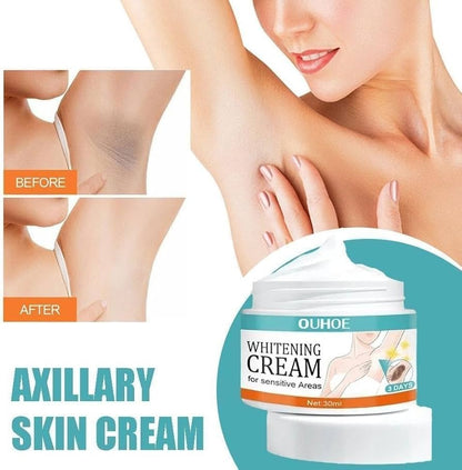 Natural ingredients Whitening Cream texture view for sensitive skin dark spot lightening